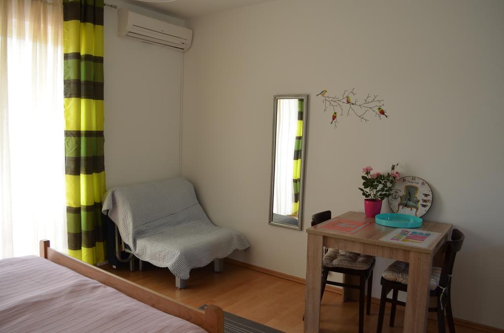 Apartments Mili Baska  Exterior photo